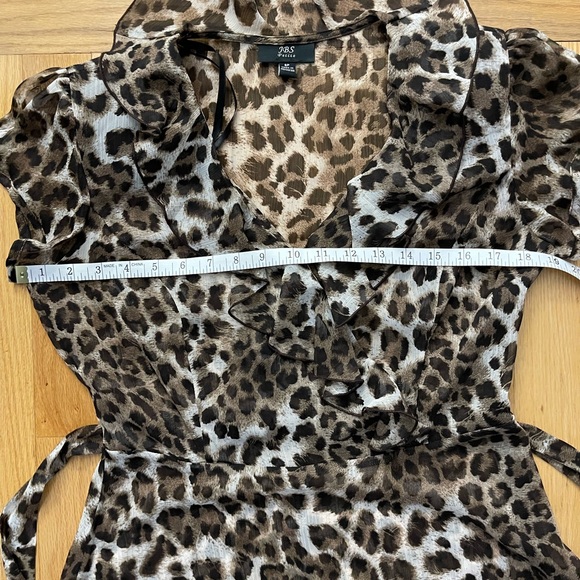 JBS Short Sleeve Belted Dress in Leopard - Picture 9 of 12